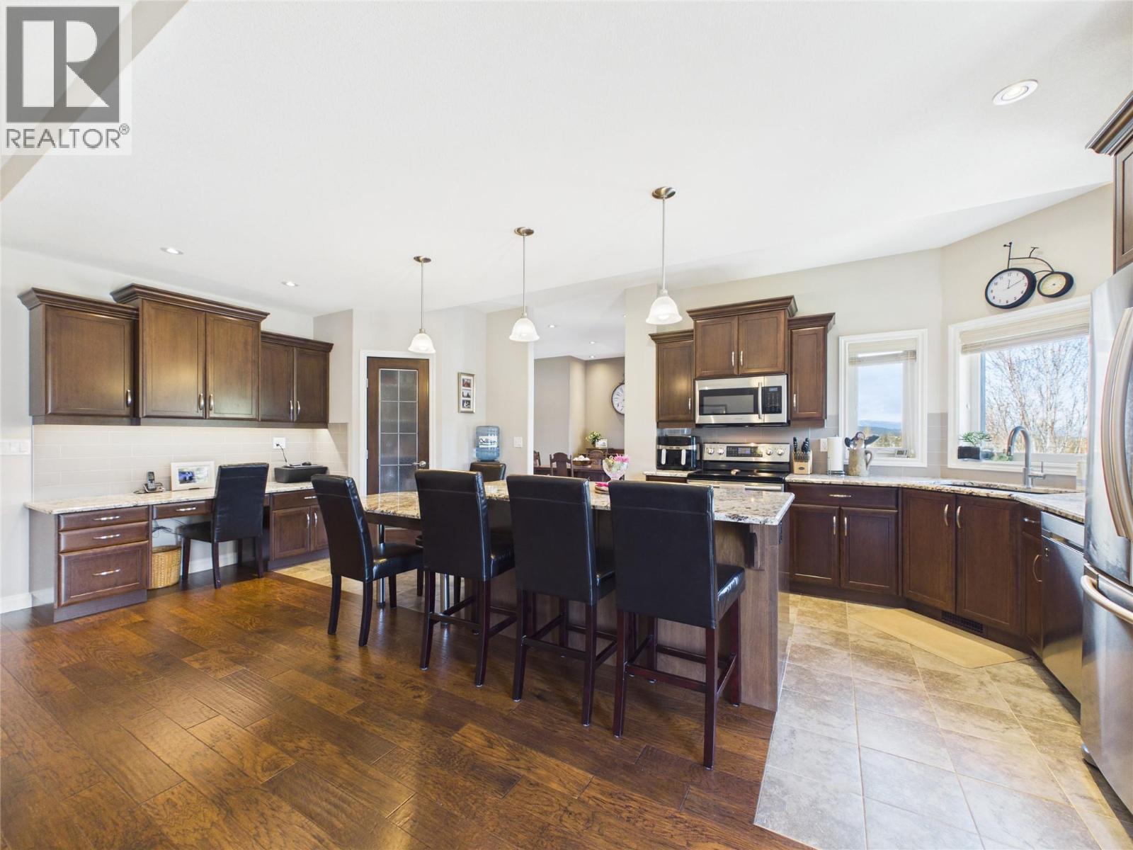 708 22nd Avenue S, Cranbrook, British Columbia  V1C 6Y7 - Photo 12 - 10385323