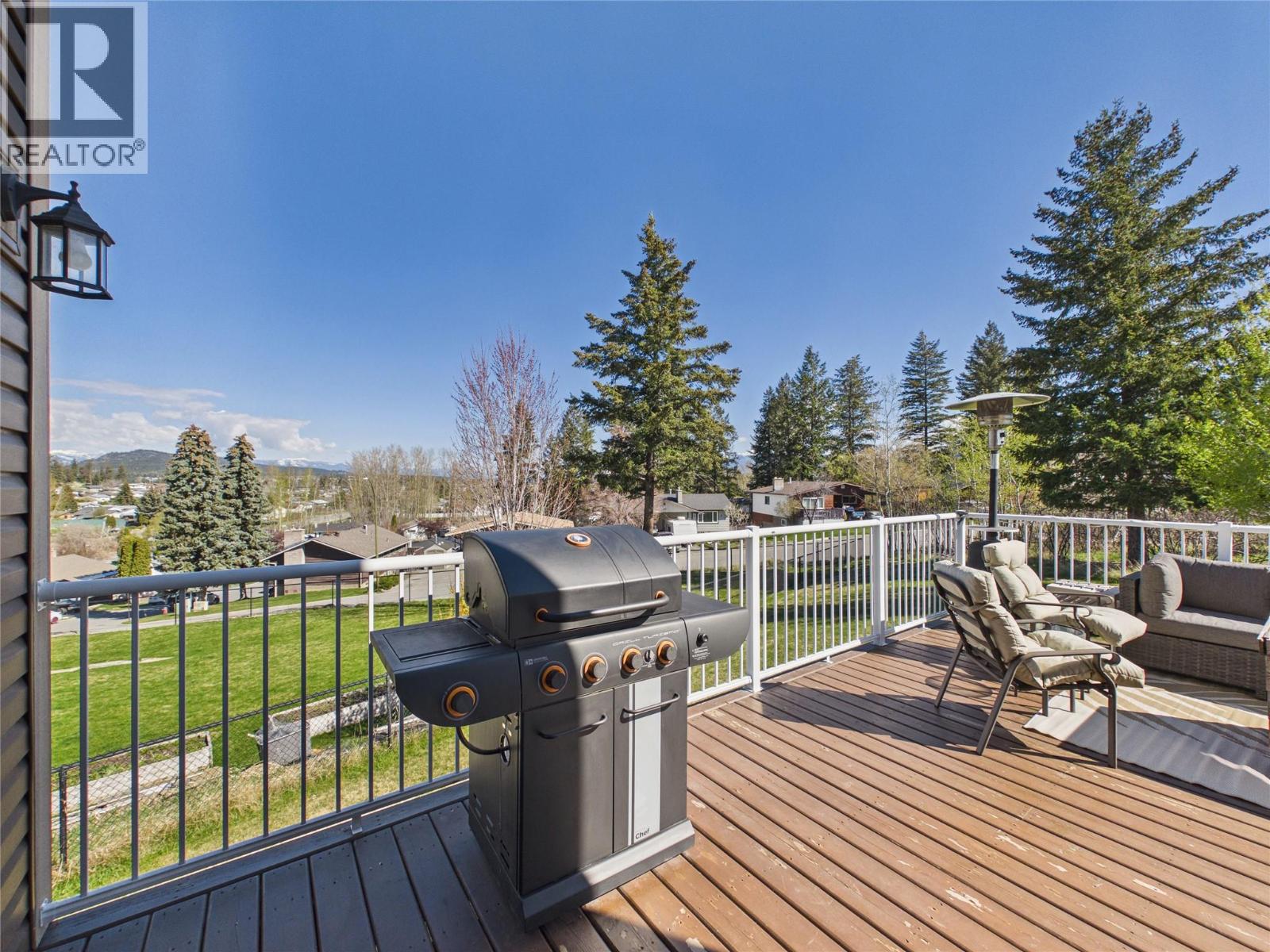 708 22nd Avenue S, Cranbrook, British Columbia  V1C 6Y7 - Photo 32 - 10385323