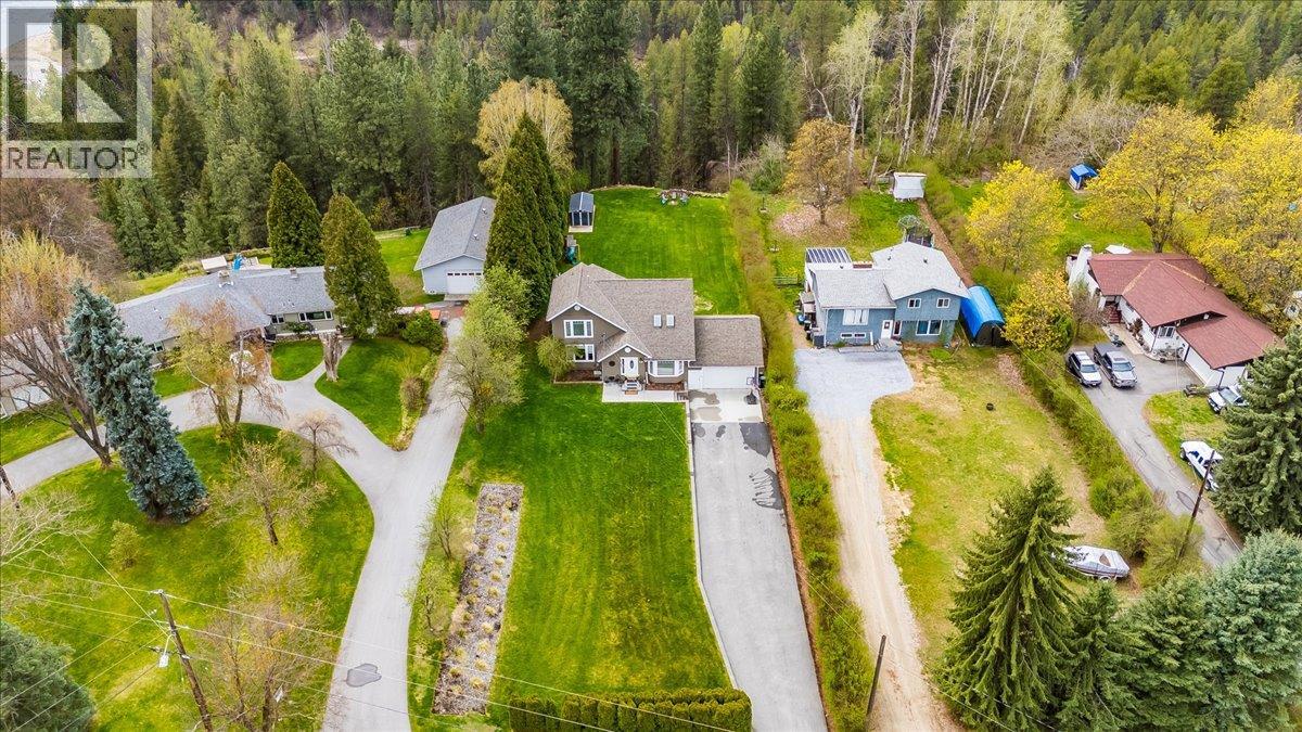 148 100th Street, Castlegar, British Columbia  V1N 3C5 - Photo 54 - 10385327