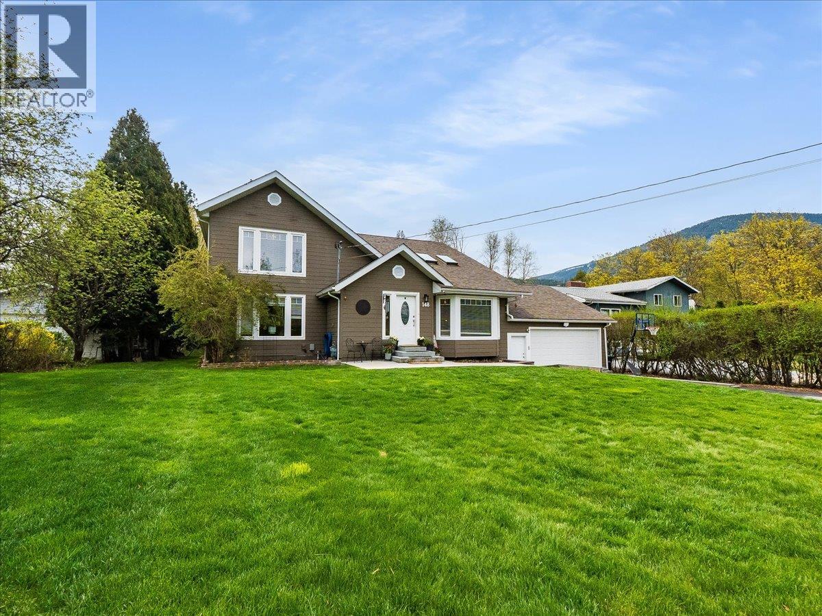 148 100th Street, Castlegar, British Columbia  V1N 3C5 - Photo 66 - 10385327