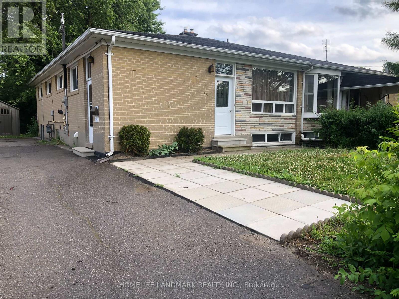 BASMENT - 307 AXMINSTER DRIVE, Richmond Hill, Ontario