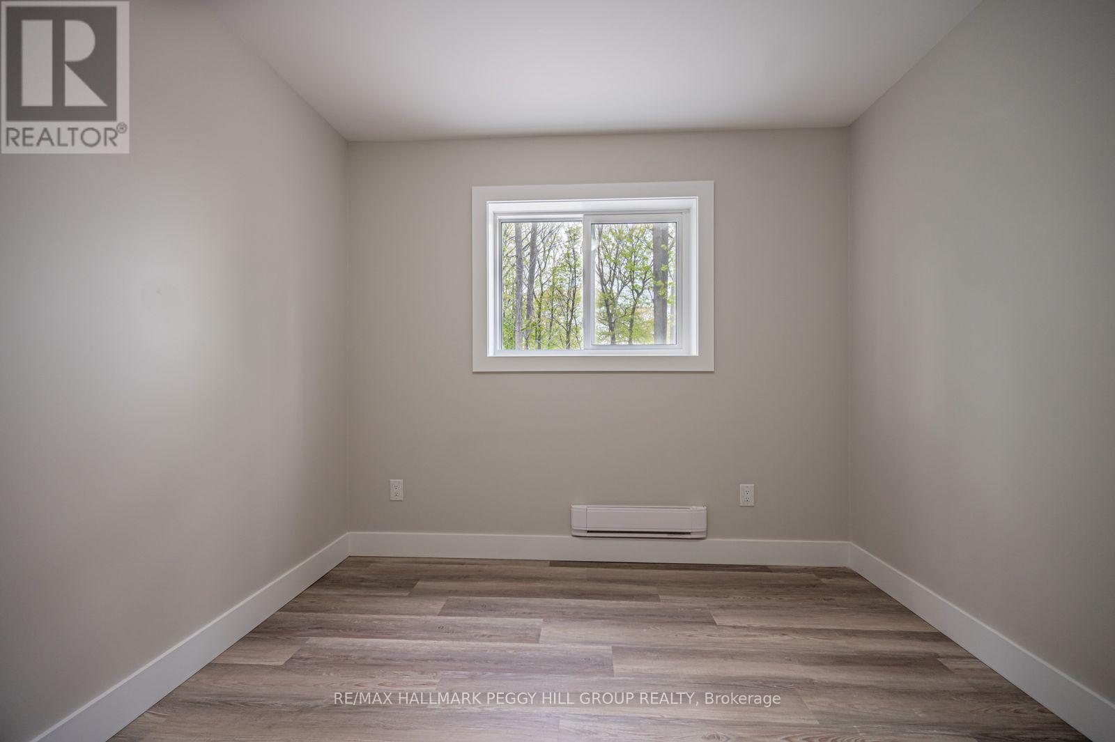 Garden Suite - 176 Cundles Road W, Barrie (Sunnidale), Ontario  L4N 5N2 - Photo 5 - S13068750