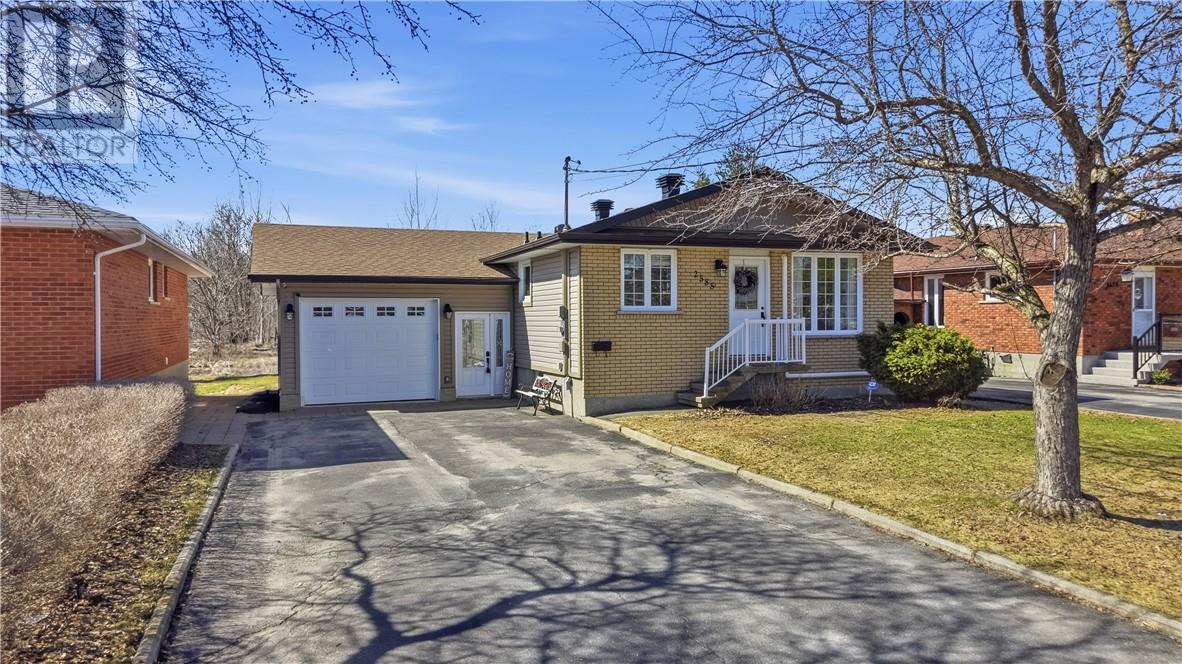 2585 Dorsett Dr, Sudbury, Ontario  P3B 3Y6 - Photo 1 - 2127426