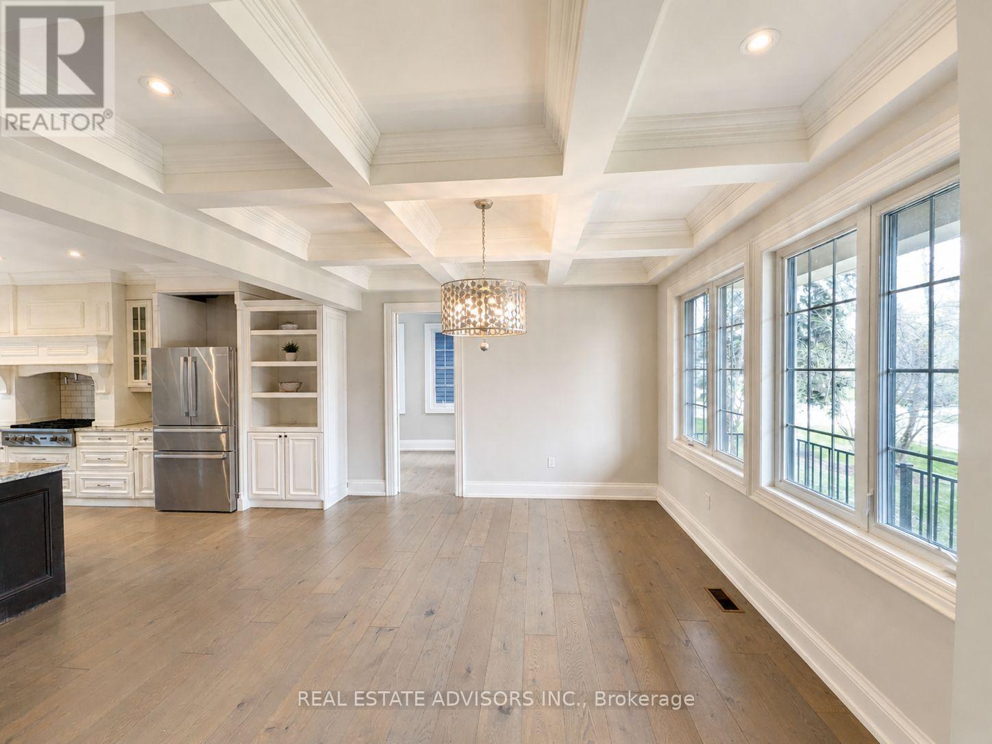 428 Maplehurst Avenue, Oakville, Ontario  L6L 4Y7 - Photo 4 - W13068746