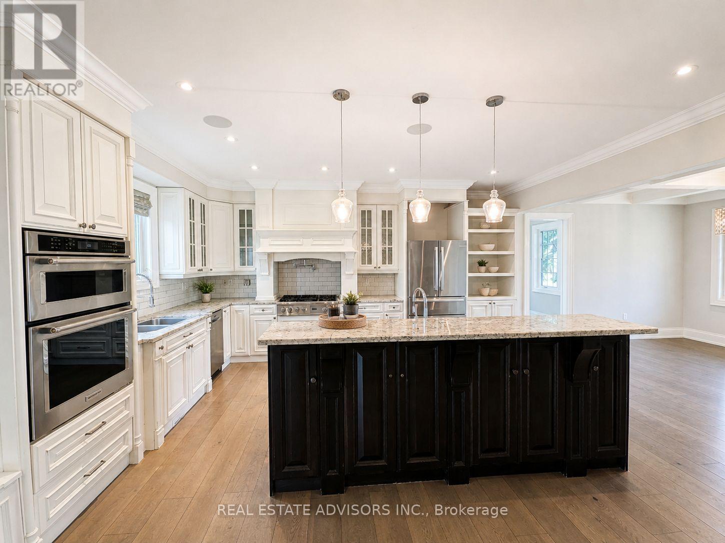428 Maplehurst Avenue, Oakville, Ontario  L6L 4Y7 - Photo 6 - W13068746