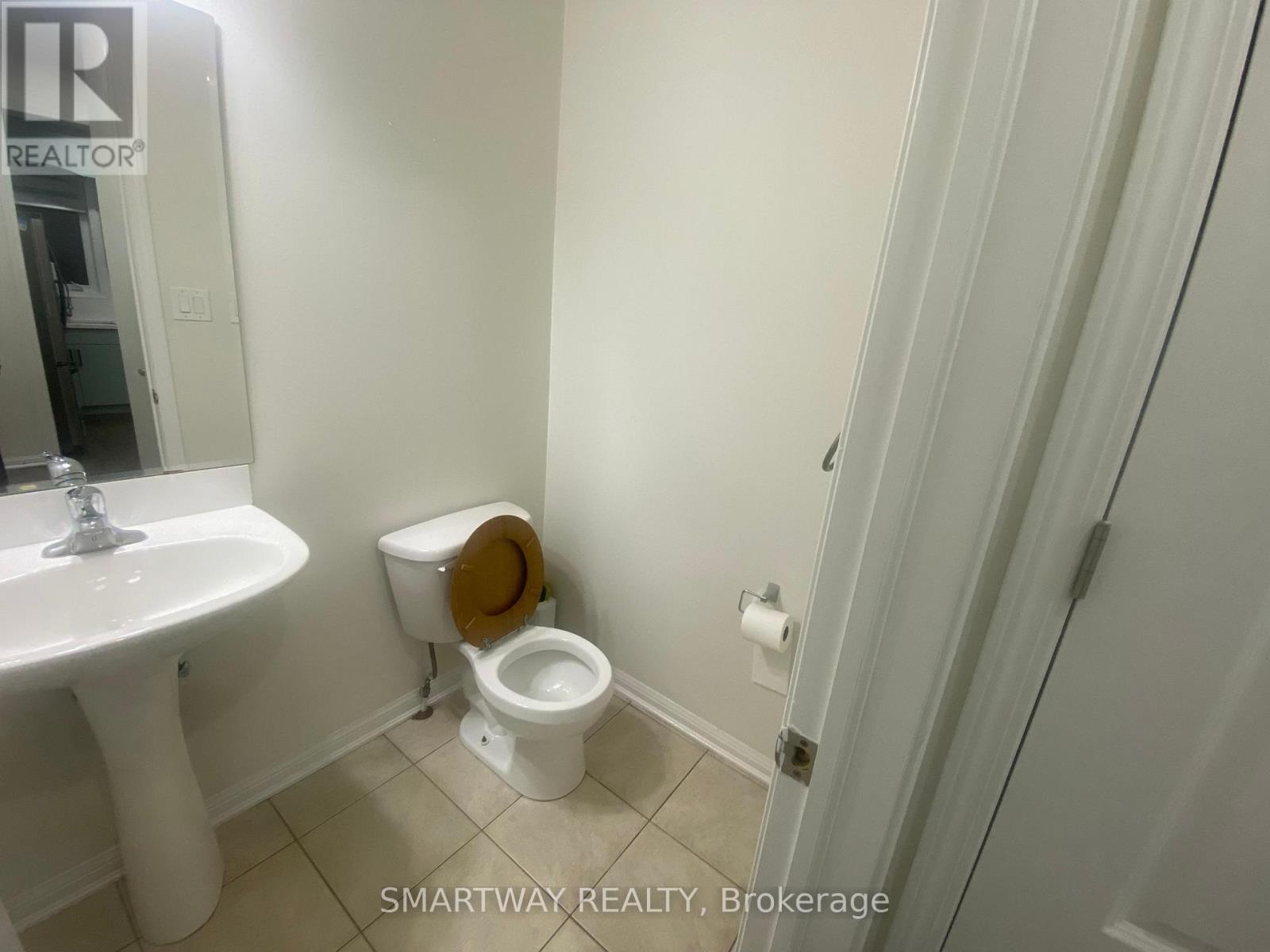 53 Agricola Road, Brampton, Ontario  L7A 0S5 - Photo 9 - W13068774