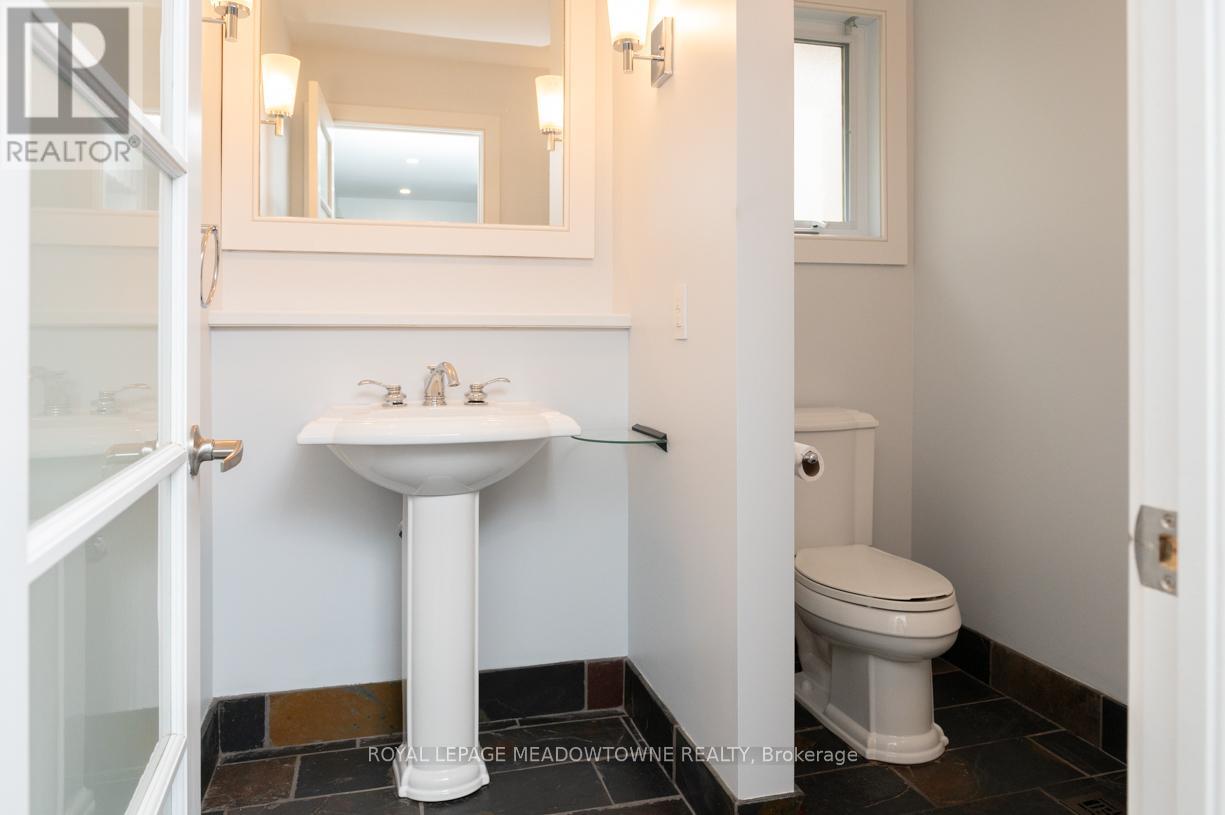 1435 Petrie Way, Mississauga, Ontario  L5J 3Z7 - Photo 21 - W13068820