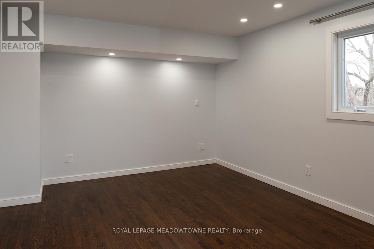 1435 Petrie Way, Mississauga, Ontario  L5J 3Z7 - Photo 25 - W13068820