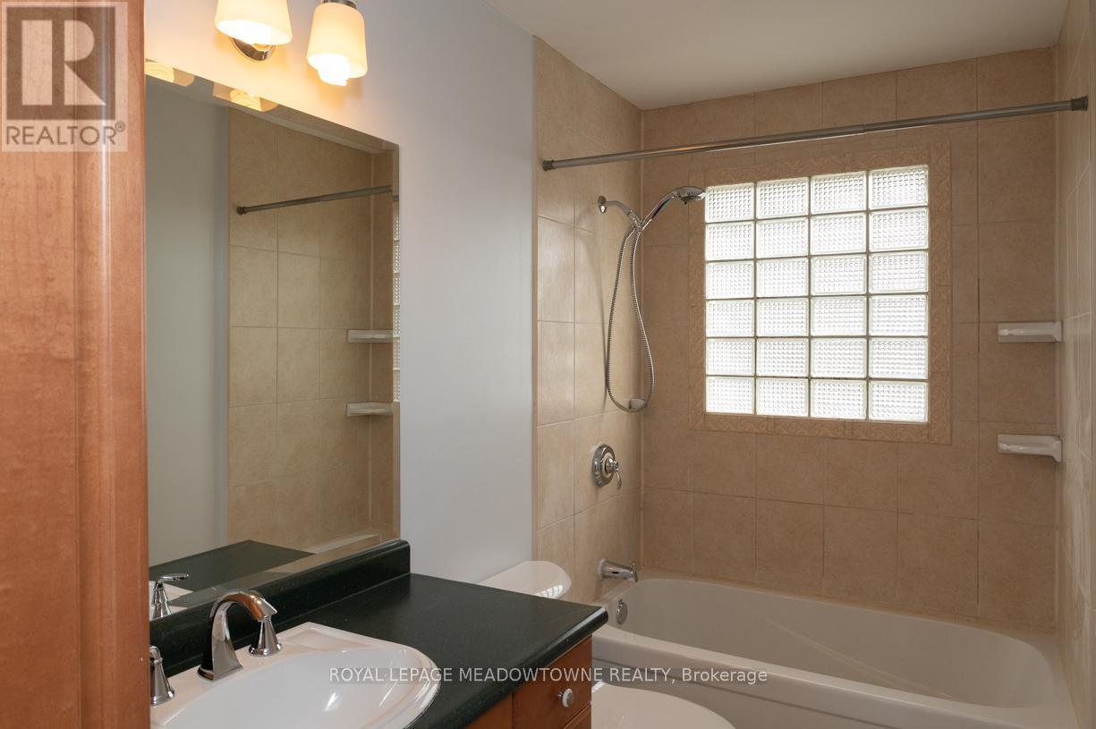 1435 Petrie Way, Mississauga, Ontario  L5J 3Z7 - Photo 37 - W13068820