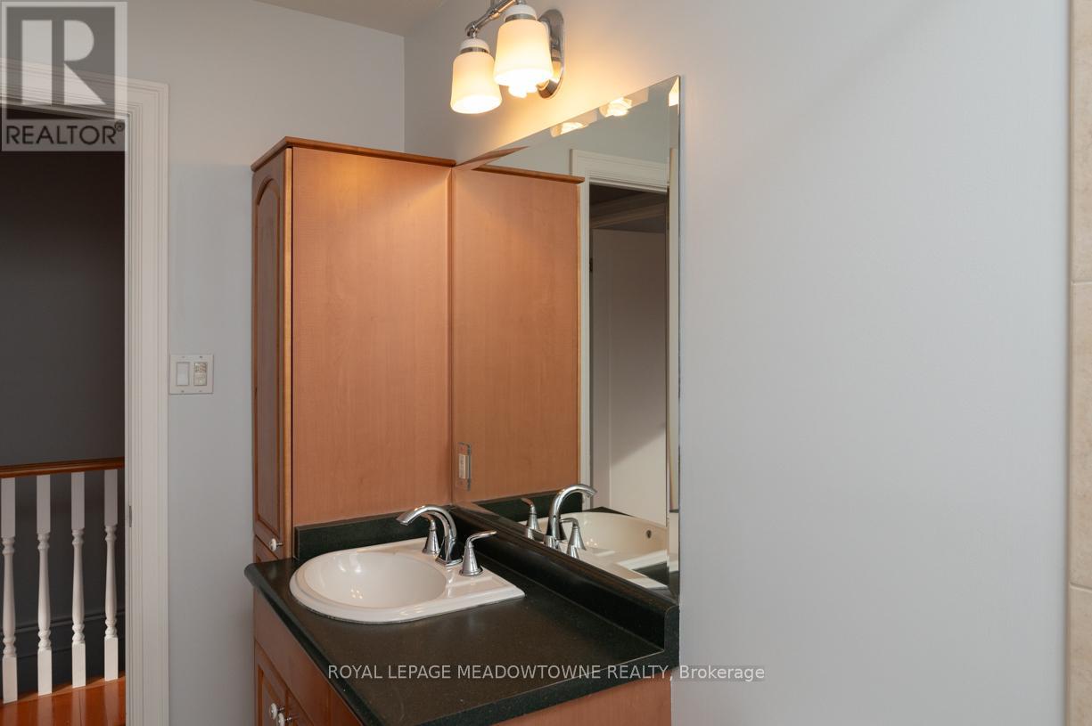 1435 Petrie Way, Mississauga, Ontario  L5J 3Z7 - Photo 38 - W13068820