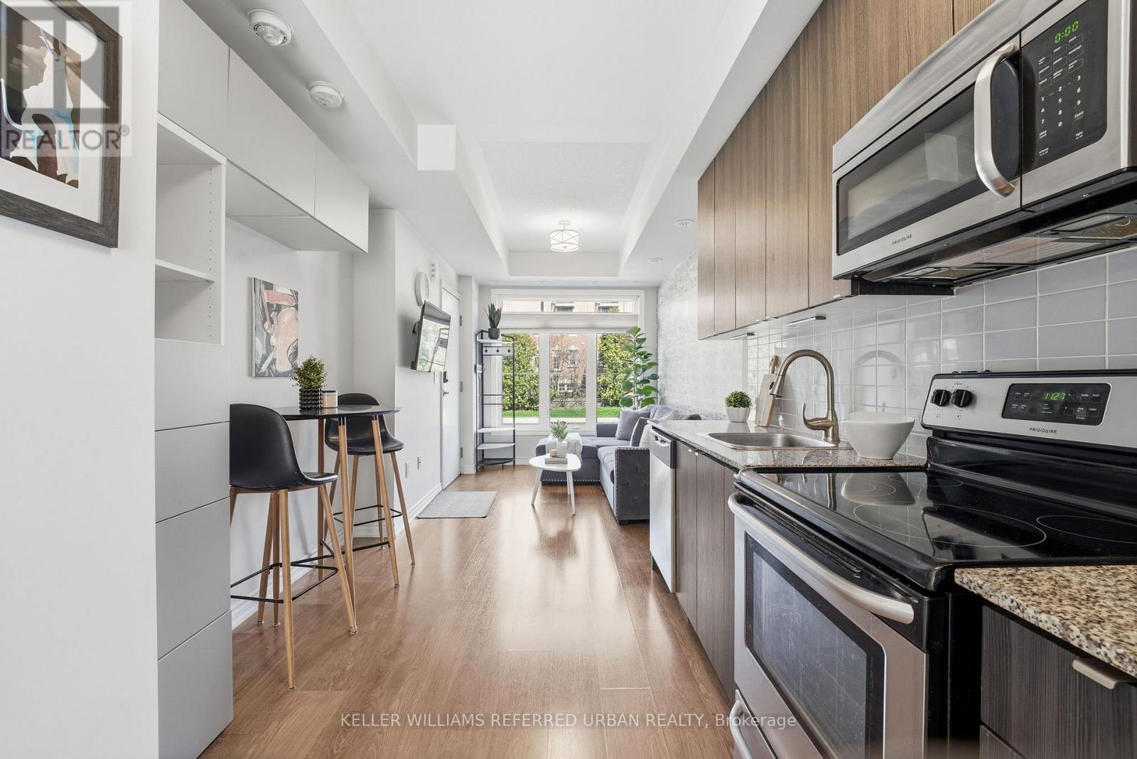 241 - 390 Hopewell Avenue, Toronto, Ontario  M6E 2S2 - Photo 6 - W13068842