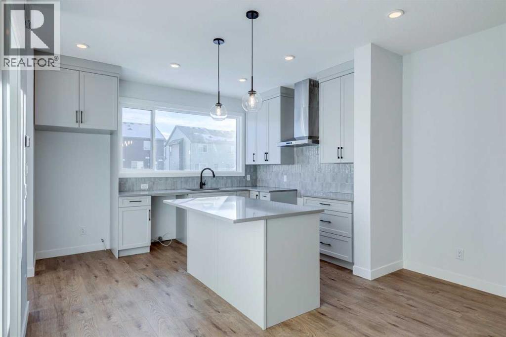 77 Savanna Place NE, Calgary, Alberta  T3J 4B6 - Photo 4 - A2286957