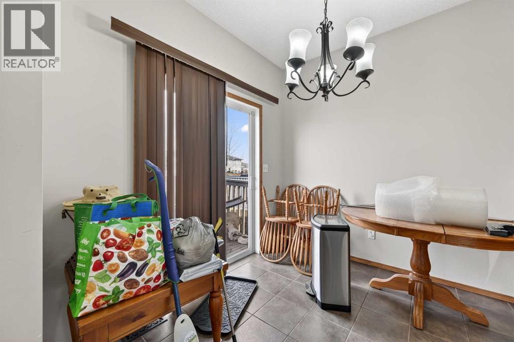 744 Luxstone Landing SW, Airdrie, Alberta  T4B 3L1 - Photo 10 - A2294923