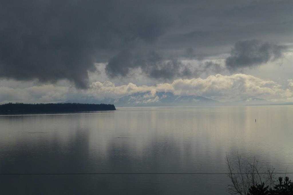14371 Sunset Drive, White Rock, British Columbia  V4B 2V4 - Photo 5 - R3117825