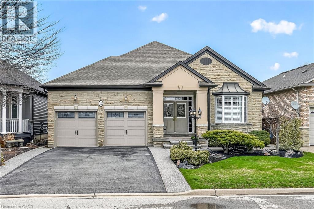 18 BELLSTONE Lane, Mount Hope, Ontario