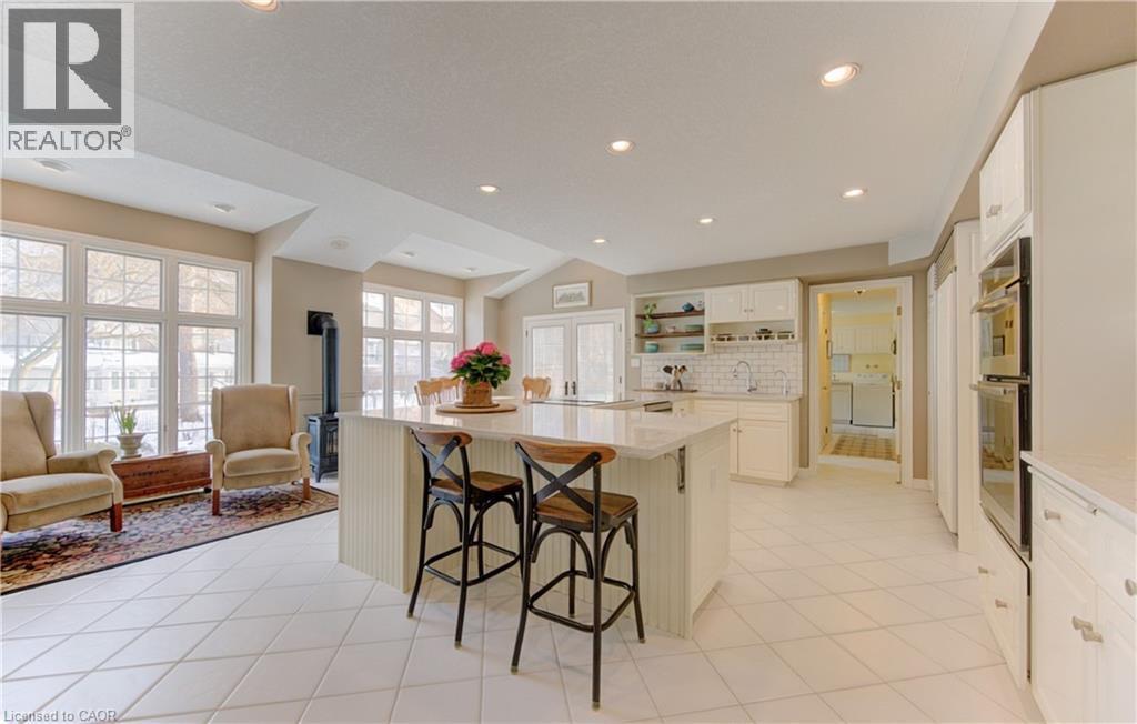 514 Colonial Drive, Waterloo, Ontario  N2K 1Z6 - Photo 12 - 40819045
