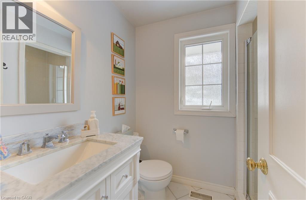 514 Colonial Drive, Waterloo, Ontario  N2K 1Z6 - Photo 29 - 40819045