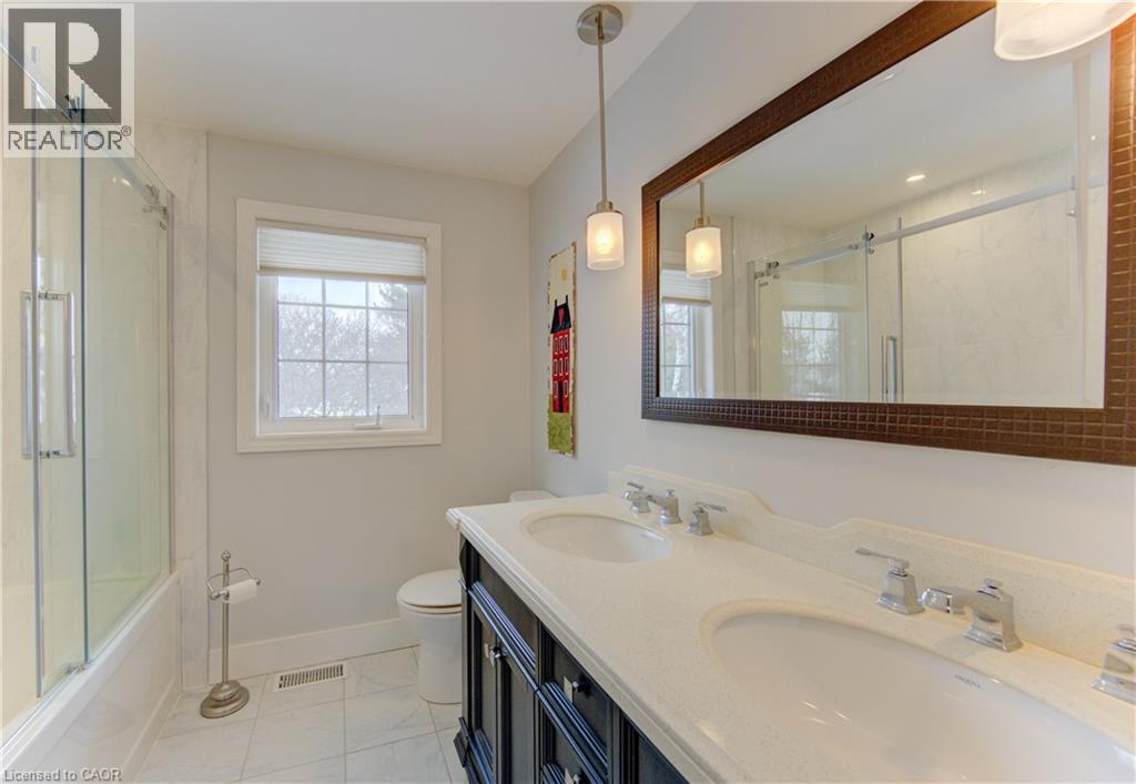 514 Colonial Drive, Waterloo, Ontario  N2K 1Z6 - Photo 44 - 40819045