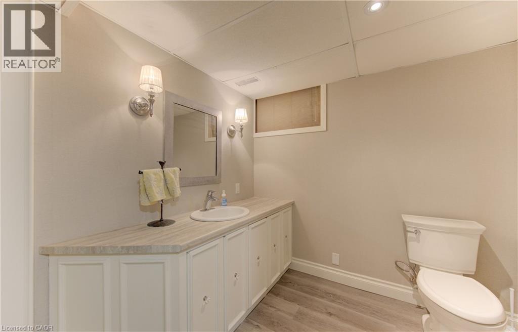 514 Colonial Drive, Waterloo, Ontario  N2K 1Z6 - Photo 50 - 40819045