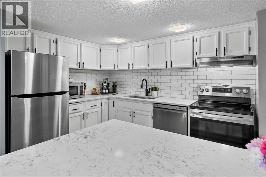 31, 2225 Oakmoor Drive SW, Calgary, Alberta  T2V 4N5 - Photo 11 - A2304997
