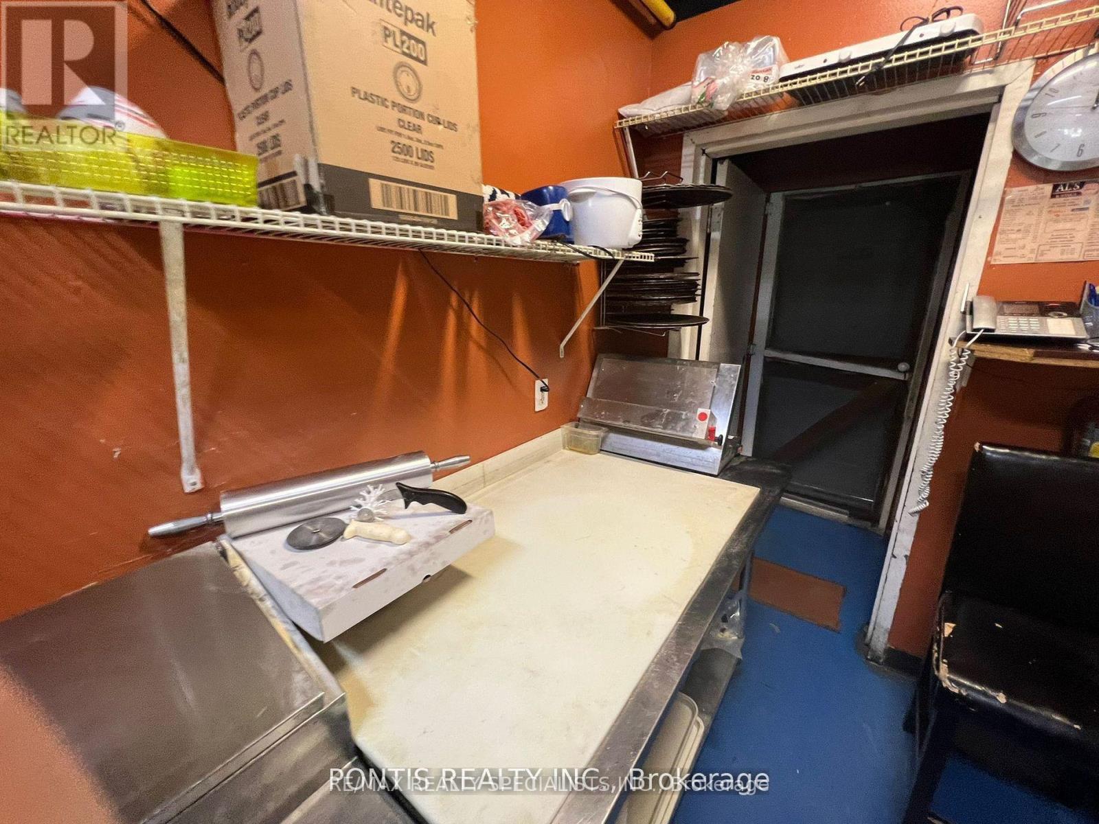 21 Mckay Street, Cambridge, Ontario  N1R 4G2 - Photo 9 - X13068958