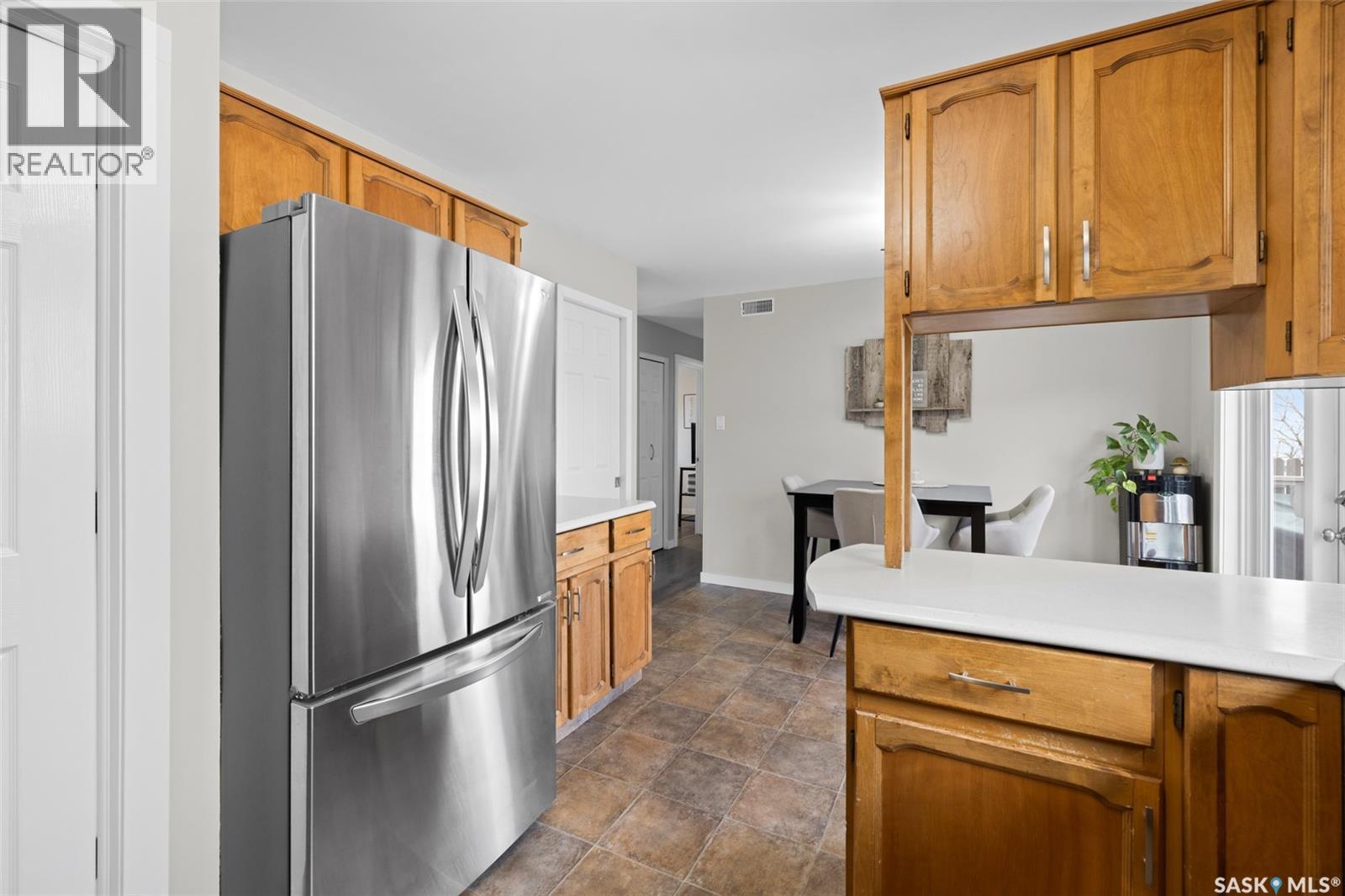 1235 Bourne Street N, Regina, Saskatchewan  S4X 3C1 - Photo 10 - SK034561