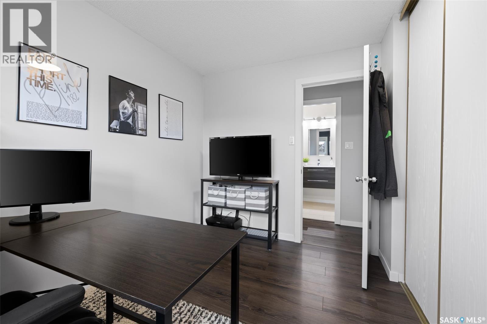 1235 Bourne Street N, Regina, Saskatchewan  S4X 3C1 - Photo 18 - SK034561