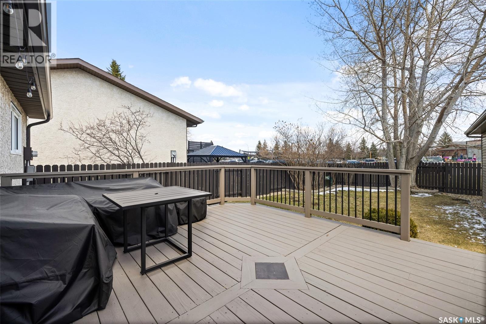 1235 Bourne Street N, Regina, Saskatchewan  S4X 3C1 - Photo 29 - SK034561