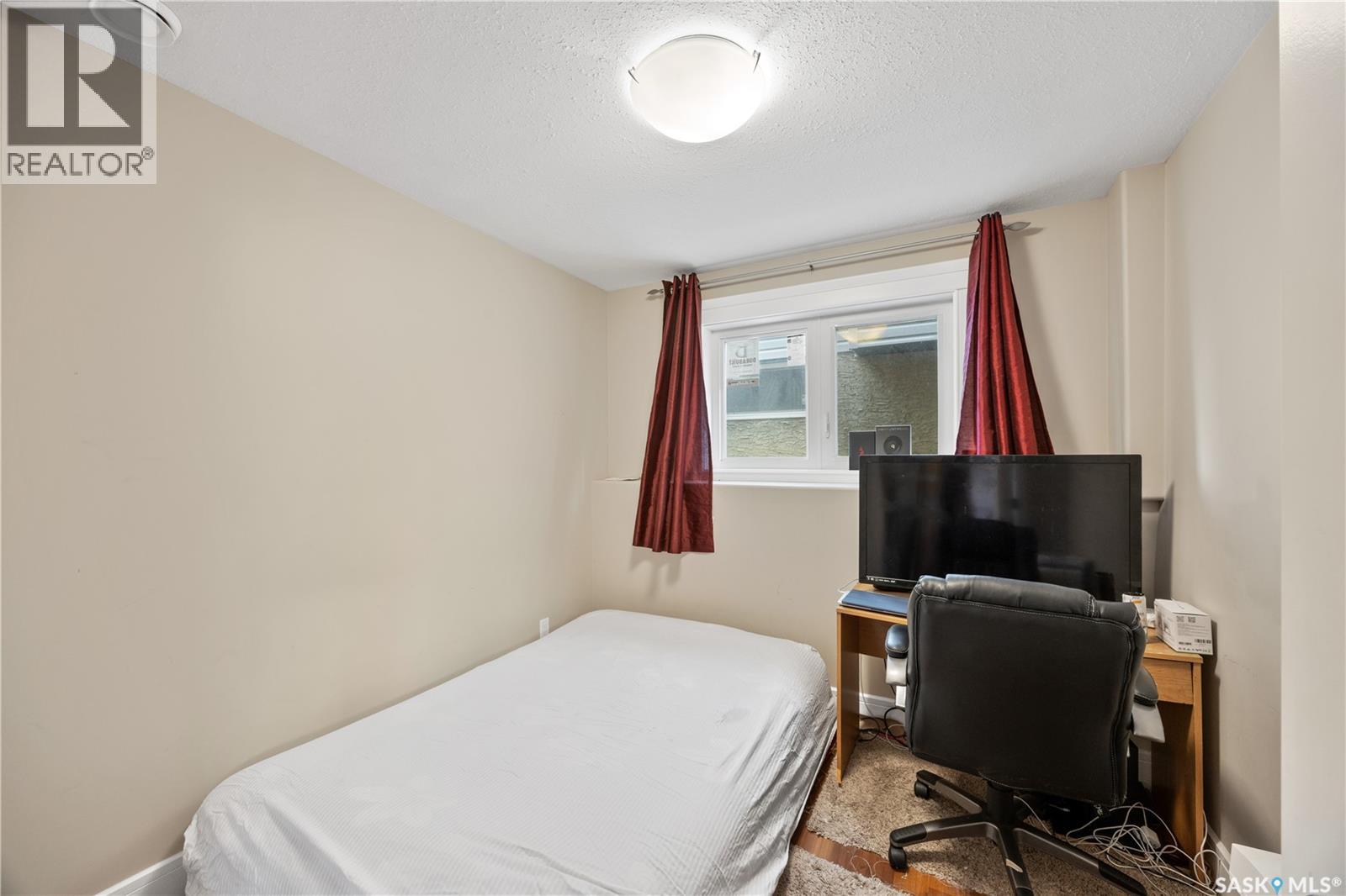 350 Marlatte Street, Saskatoon, Saskatchewan  S7W 0S7 - Photo 26 - SK034548