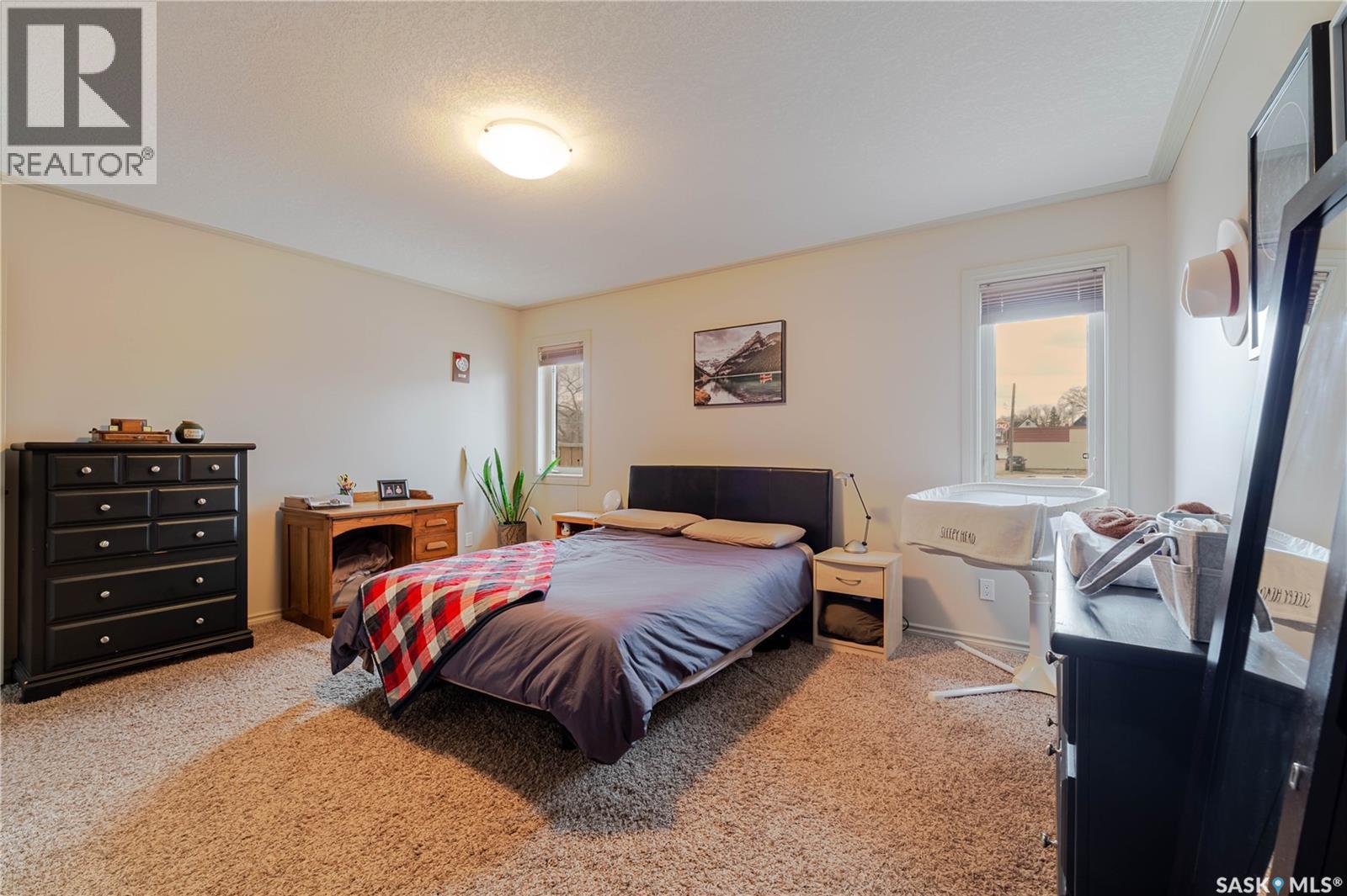 805 4th Avenue Nw, Moose Jaw, Saskatchewan  S6H 3W8 - Photo 29 - SK034483
