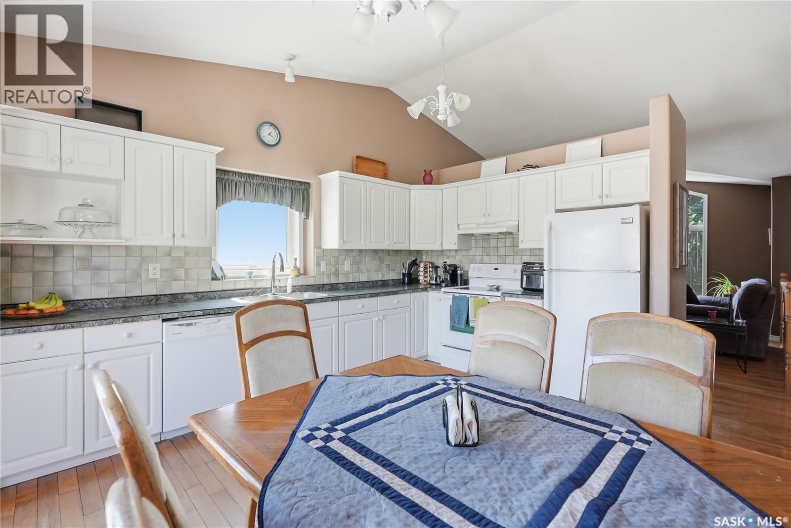 9 605 Perehudoff Crescent, Saskatoon, Saskatchewan  S7N 4N7 - Photo 16 - SK034478