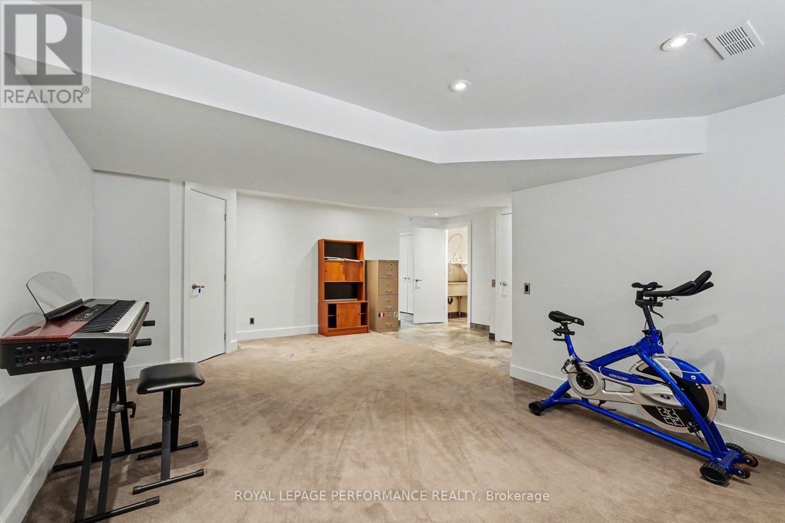 805 Kingsmere Avenue, Ottawa, Ontario  K2A 3J8 - Photo 41 - X12920672