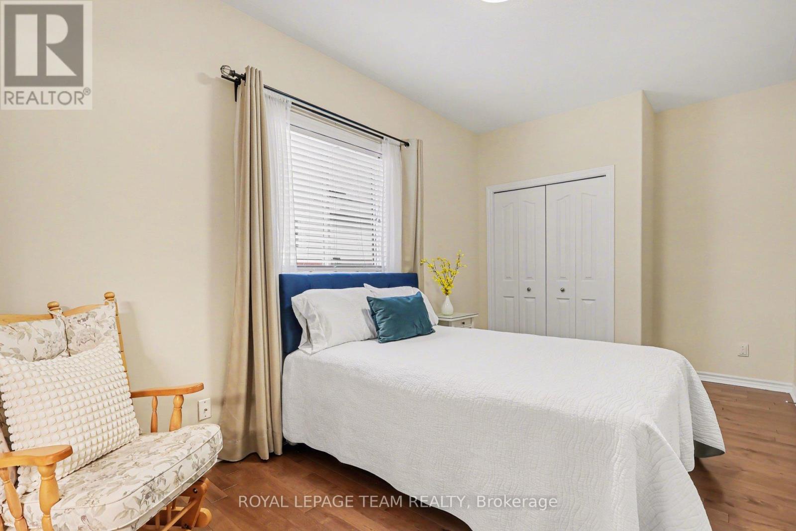 751 Vermillion Drive, Ottawa, Ontario  K1V 1V8 - Photo 23 - X12930136