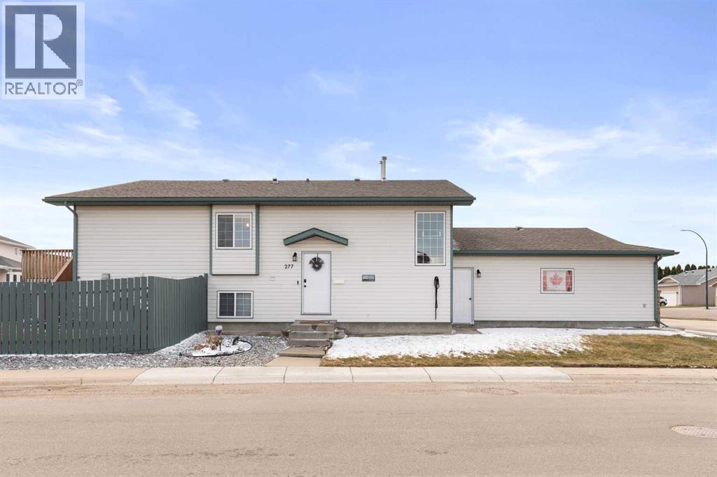 277 Stratton Way SE, Medicine Hat, Alberta