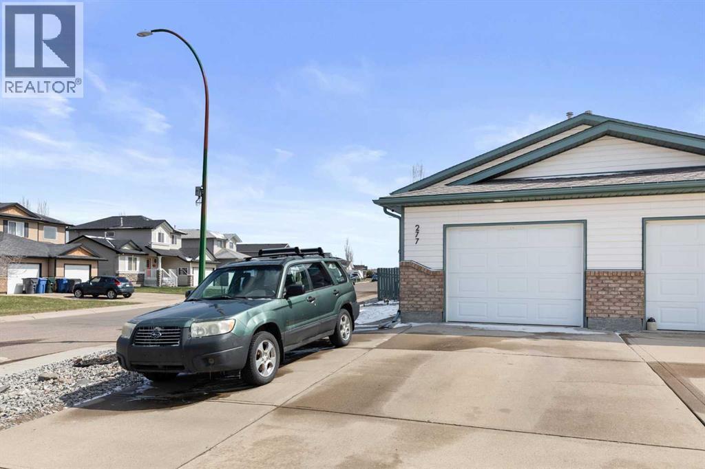 277 Stratton Way Se, Medicine Hat, Alberta  T1B 4J2 - Photo 33 - A2306129
