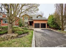 10 DORMAN DRIVE, Whitchurch-Stouffville, Ontario