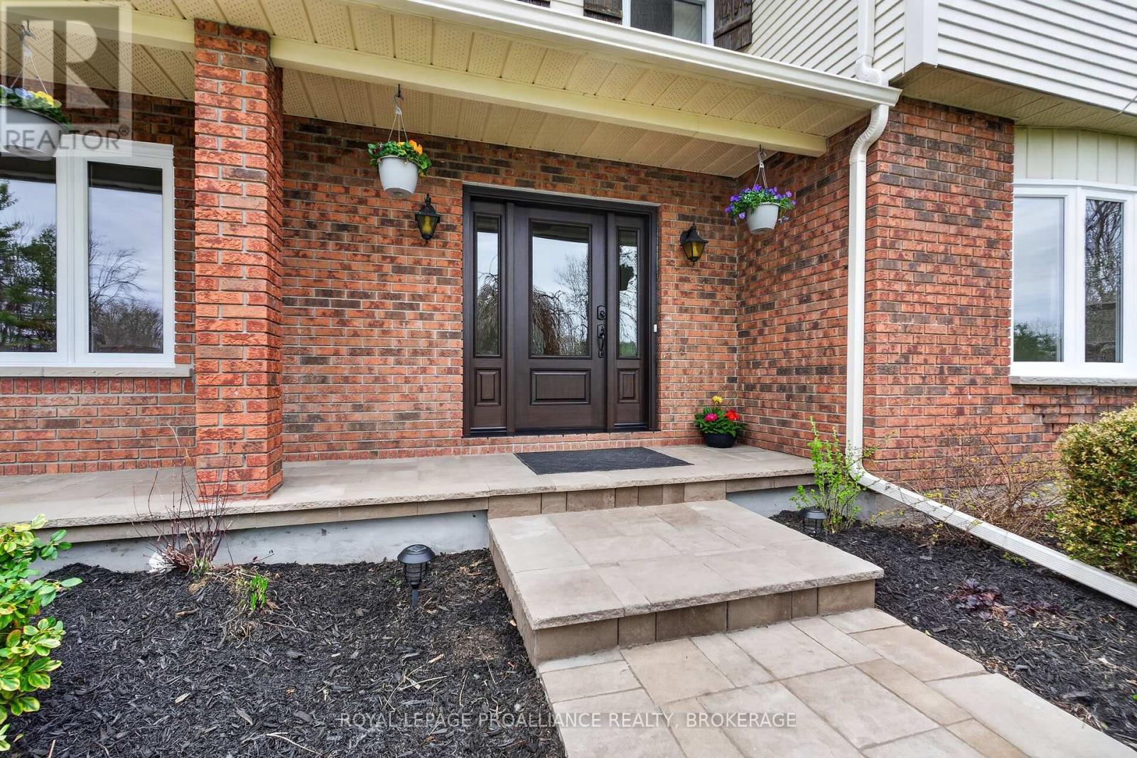 1081 Knight's Lane, Frontenac, Ontario  K0H 1M0 - Photo 4 - X13069426