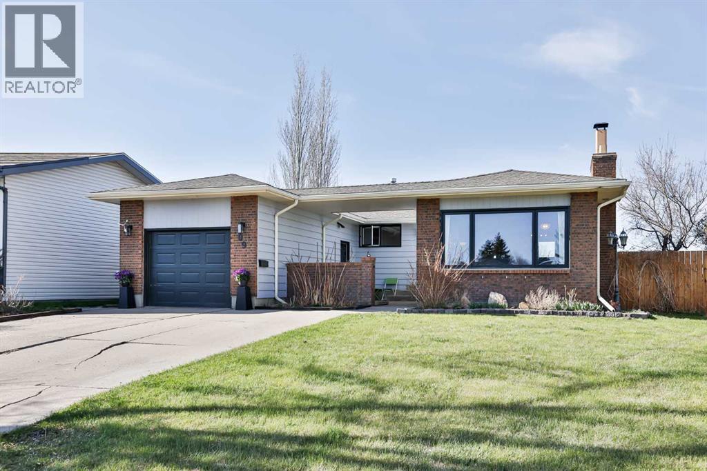 99 Lemoyne Crescent W, Lethbridge, Alberta  T1K 4A4 - Photo 1 - A2306254