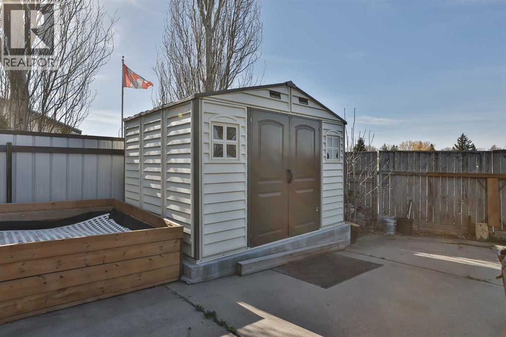 99 Lemoyne Crescent W, Lethbridge, Alberta  T1K 4A4 - Photo 28 - A2306254