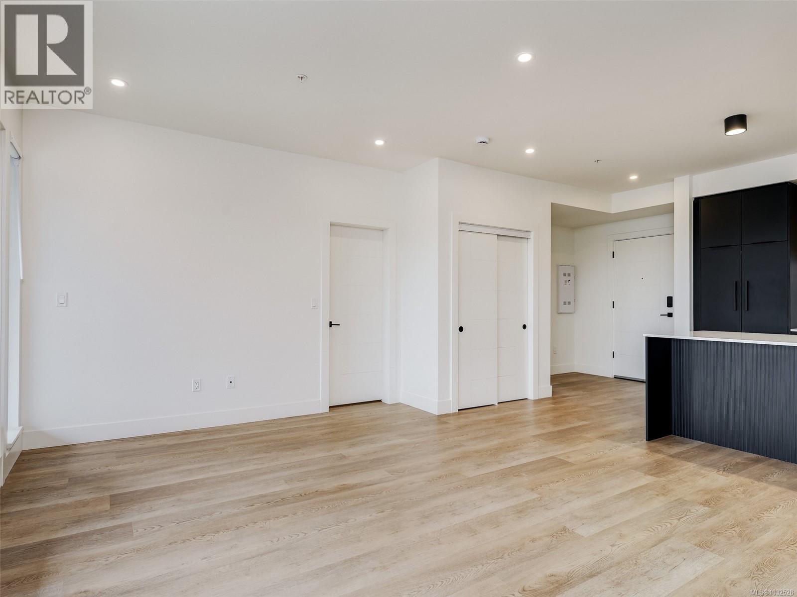 512 2341 Bear Mountain Pkwy, Langford, British Columbia  V9B 6V1 - Photo 4 - 1032528