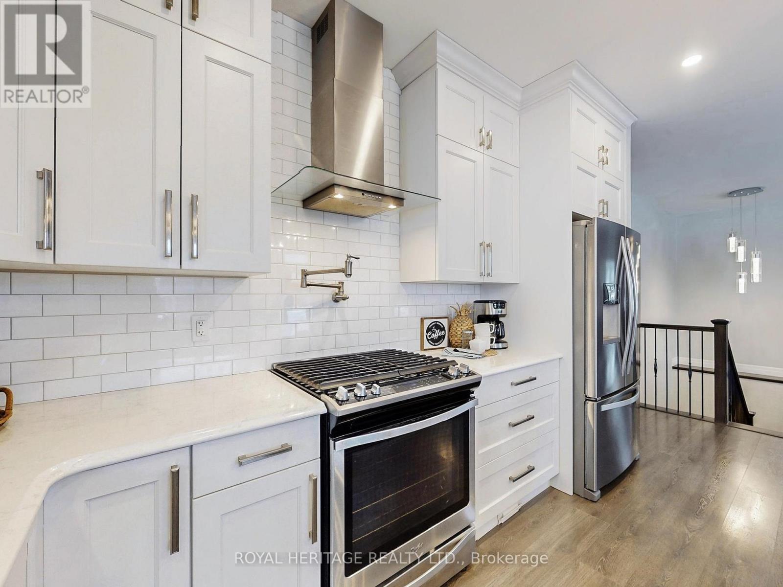 22 Bel Air Crescent, Quinte West, Ontario  K8V 0H4 - Photo 17 - X12847432
