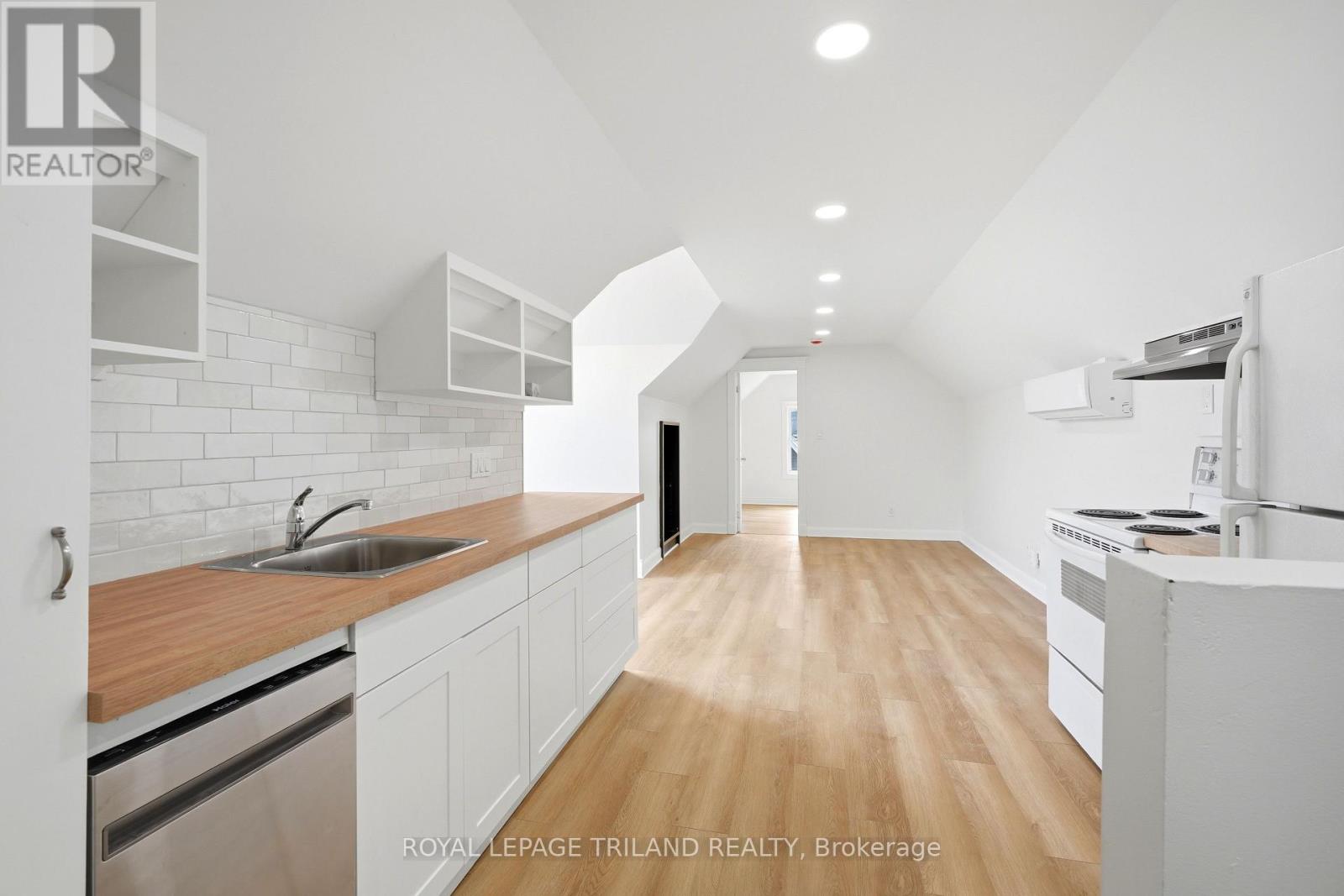 $1,295 Monthly2 - 84 Smith Street, London East, Ontario