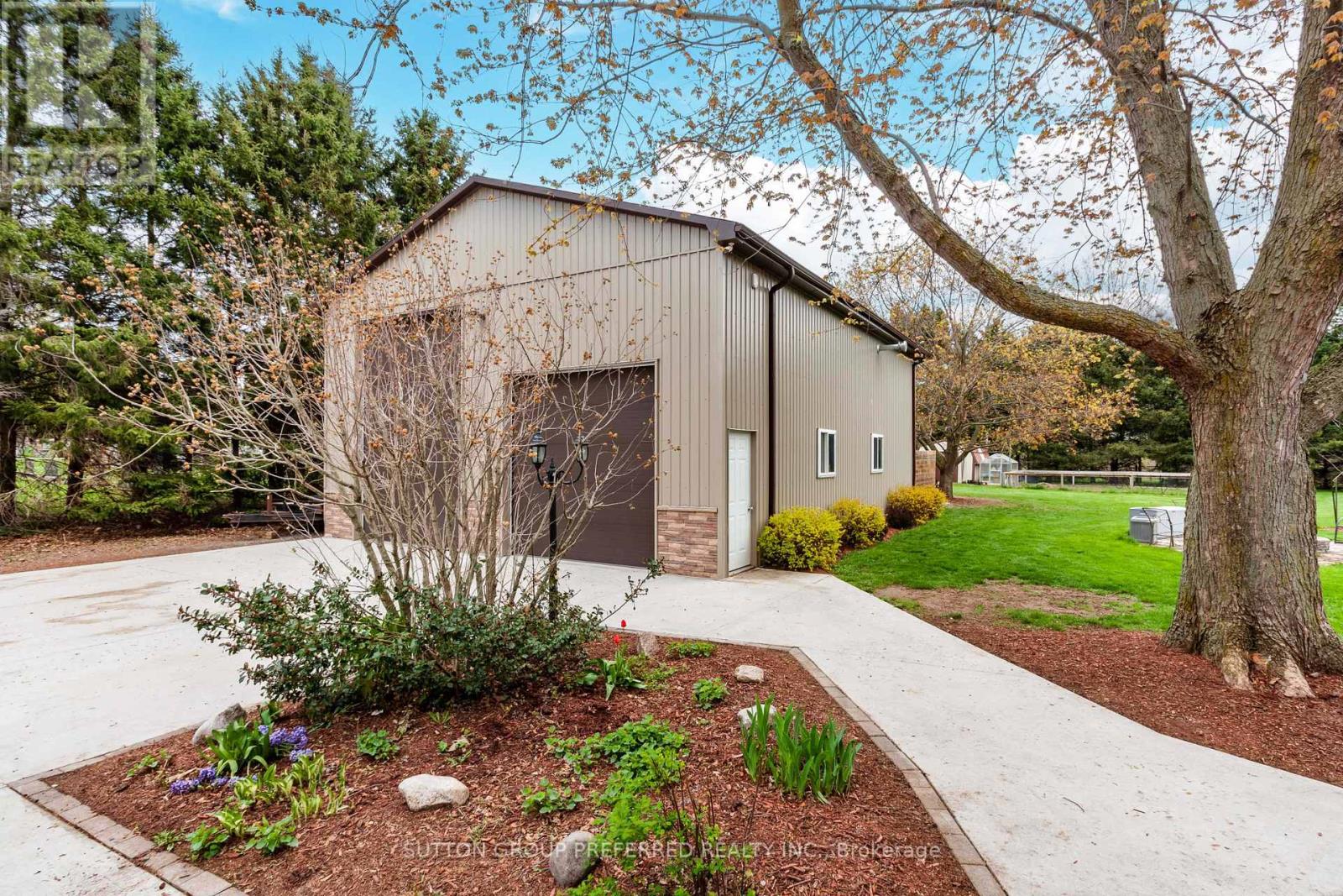 8034 Imperial Road, Malahide, Ontario  N5H 2R2 - Photo 7 - X13069084