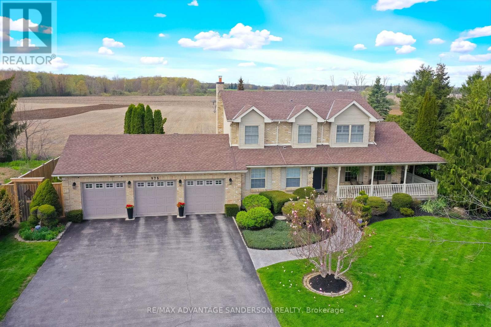 975 Sunningdale Road W, London North, Ontario  N6G 5B7 - Photo 3 - X13069154