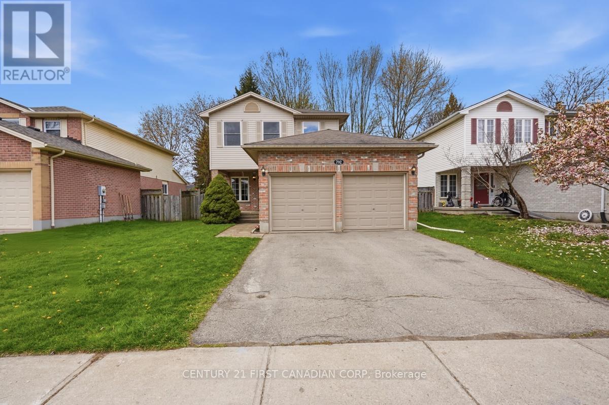 $739,900792 Guildwood Boulevard, London North, Ontario
