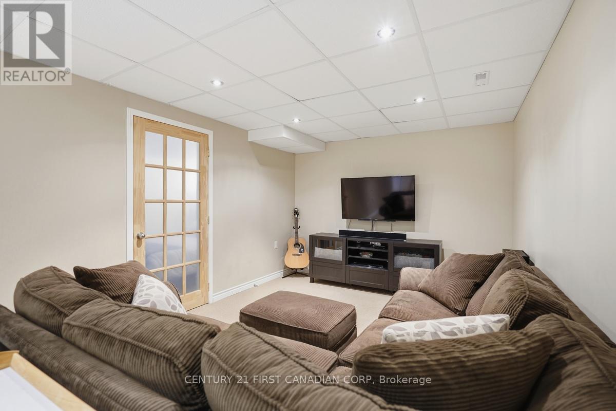 792 Guildwood Boulevard, London North, Ontario  N6H 5G2 - Photo 33 - X13069298