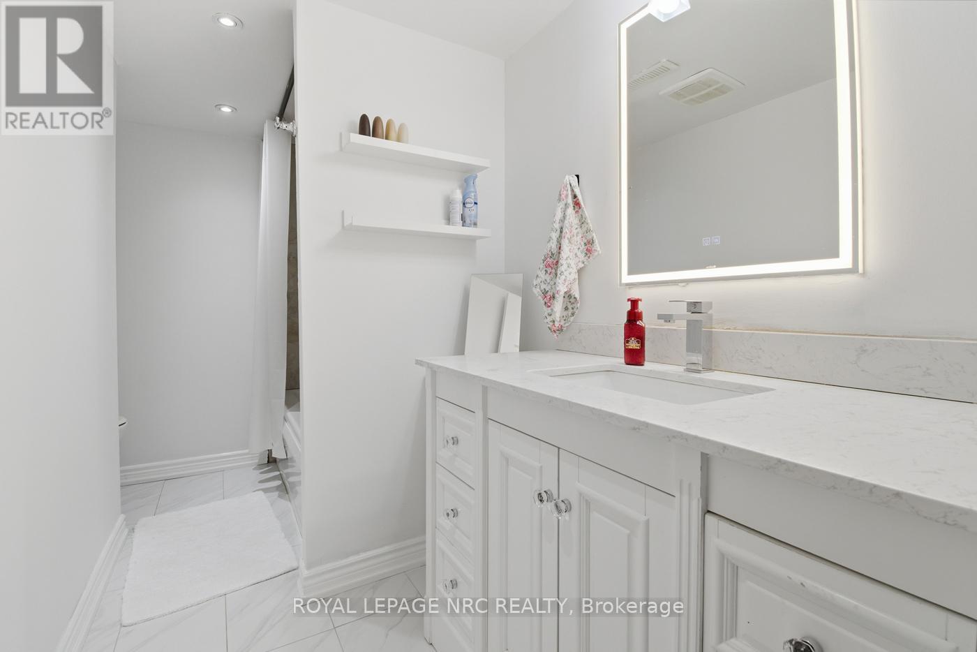 6384 Montrose Road, Niagara Falls, Ontario  L2H 1L6 - Photo 33 - X12741874