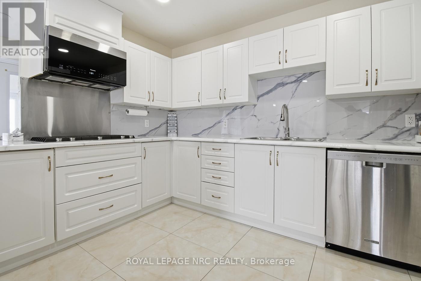 6384 Montrose Road, Niagara Falls, Ontario  L2H 1L6 - Photo 9 - X12741874