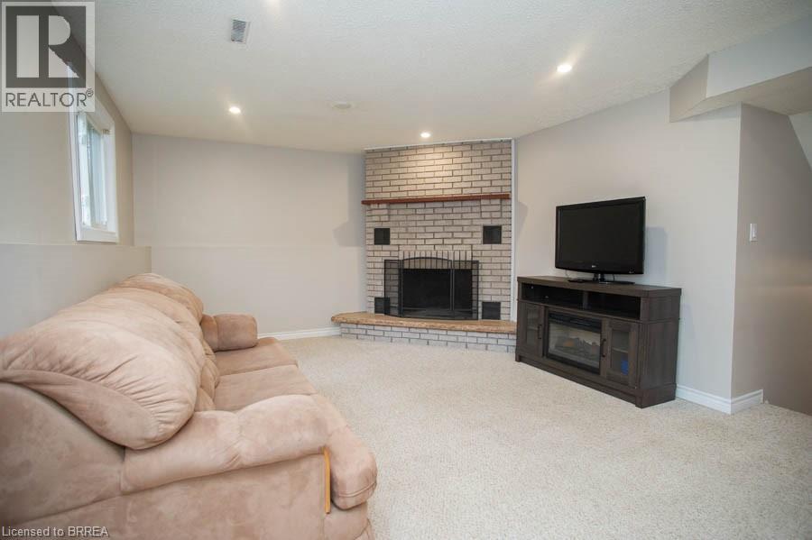 331 Brantwood Park Road, Brantford, Ontario  N3P 1G7 - Photo 24 - 40825533