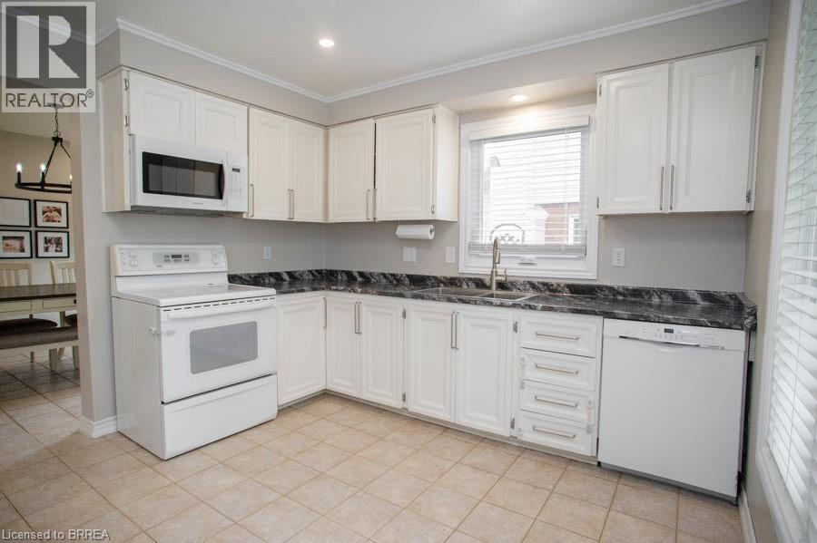 331 Brantwood Park Road, Brantford, Ontario  N3P 1G7 - Photo 7 - 40825533
